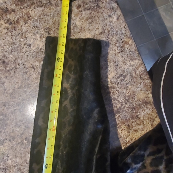 Fabulous Faux Fur Coat - Picture 12 of 17